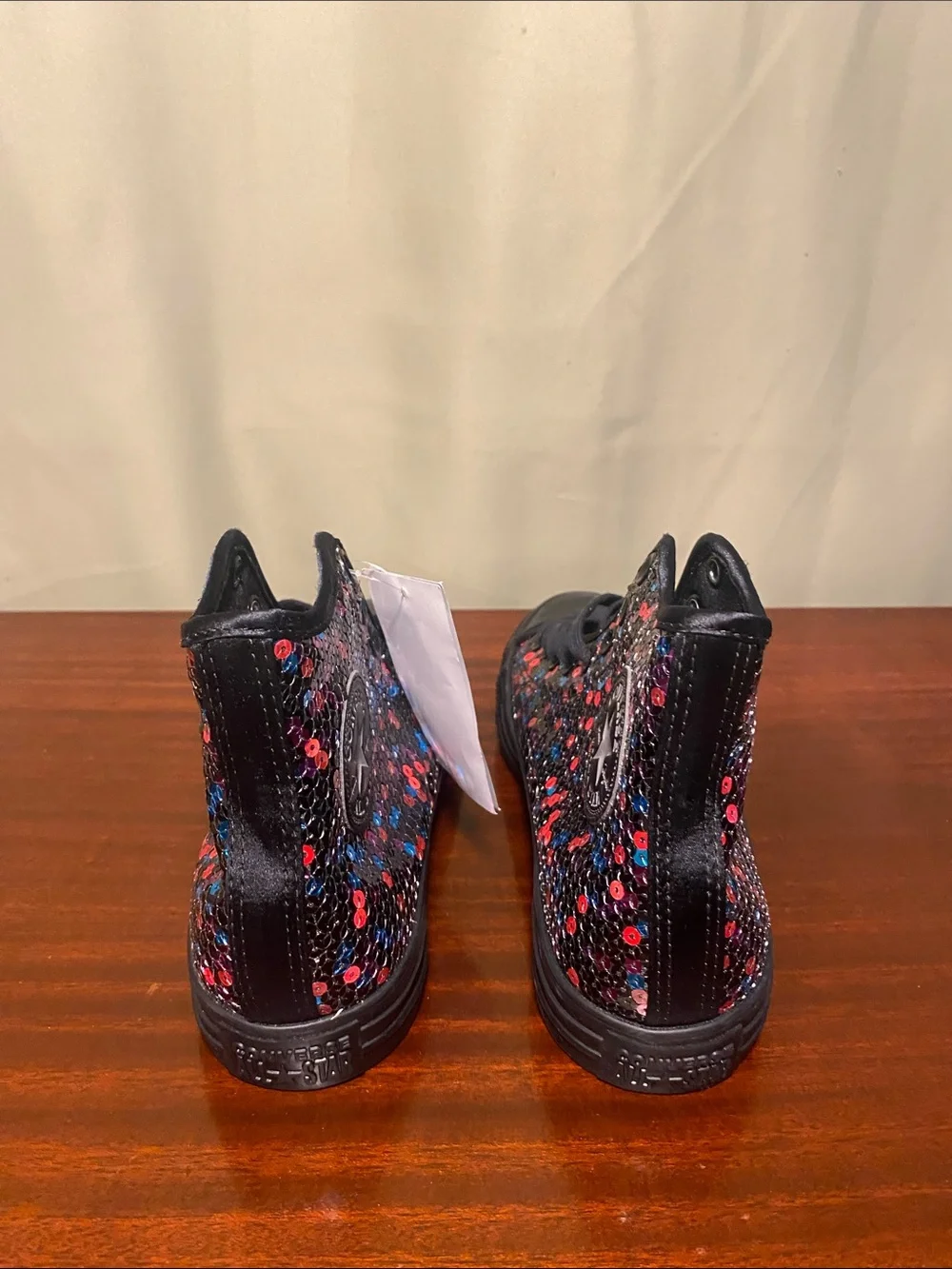 Converse Chuck Taylor All Star Sequined Women’s Hi Shoe Black Blue Cherry 9 NWT - Picture 3 of 7